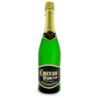 SOVETSKOJE IGRISTOJE pussaldais dzirkst. vīns 10,5% Lietuva 0,75L(1/12) 